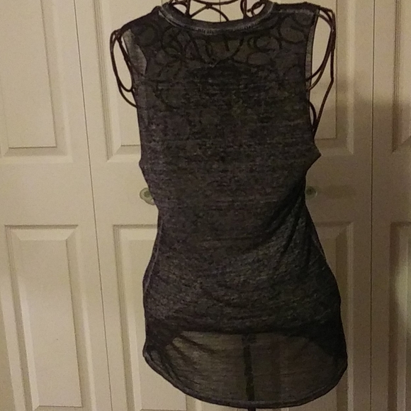 Tunic - Picture 5 of 8